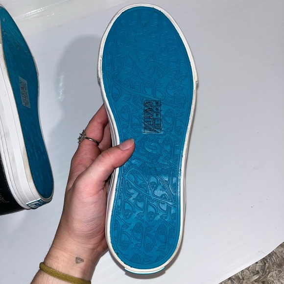 Blowfish Malibu Kailyn Kora High-MidTop Sneakers Black Sun Canvas/ Floral Size 7 - Picture 8 of 10